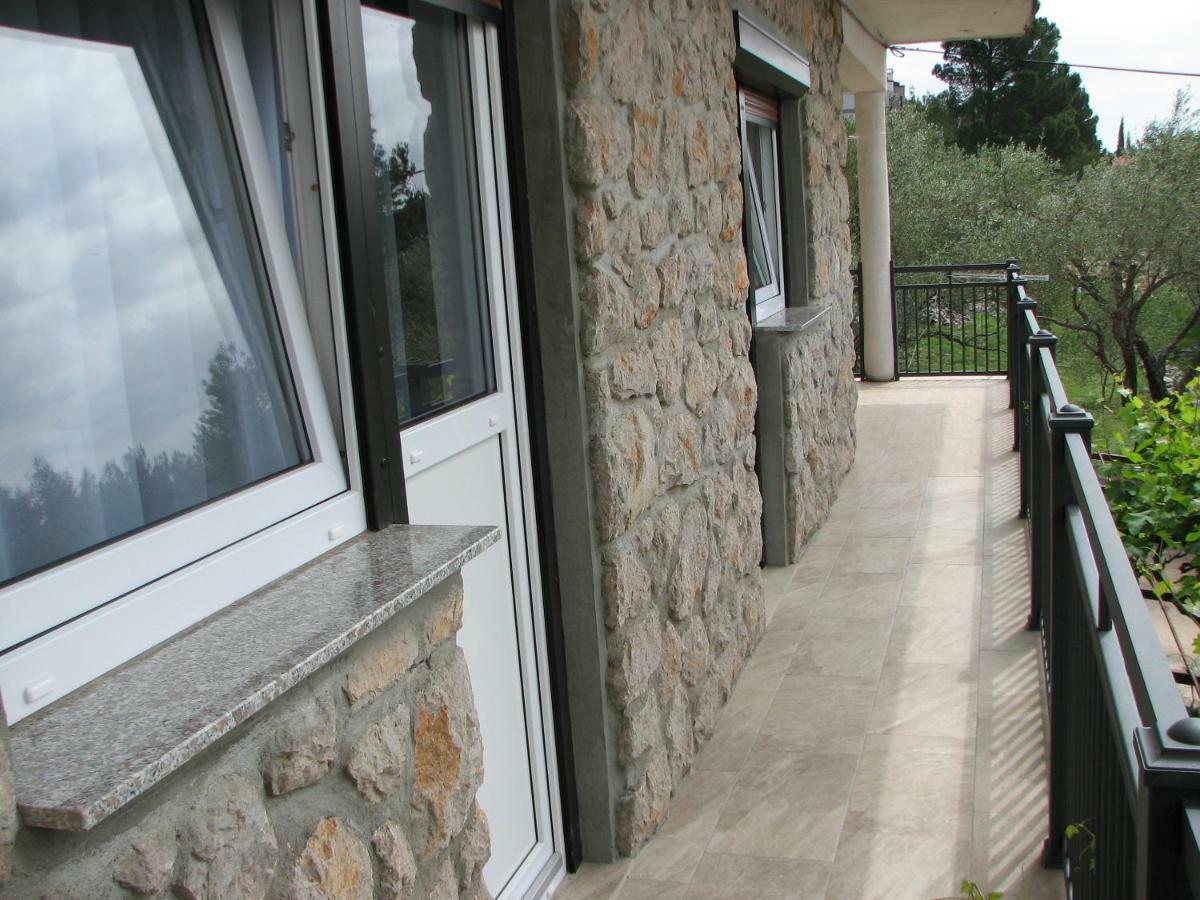 Apartment Plitvice Starigrad Paklenica Esterno foto